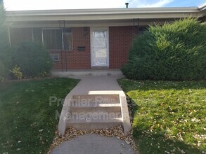Building Photo - 4477 E Jewell Ave