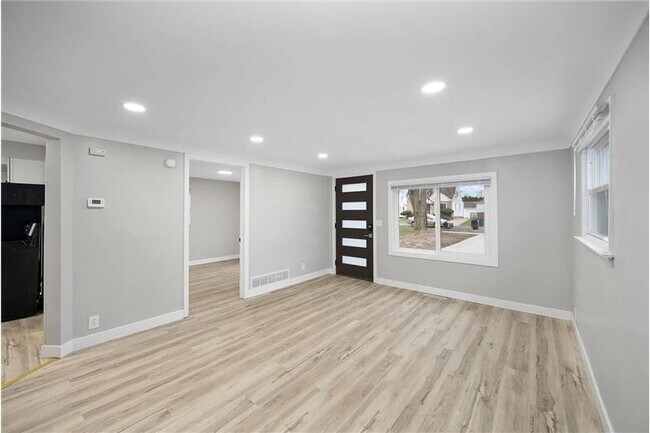 Foto del edificio - 514 Conrad Ave