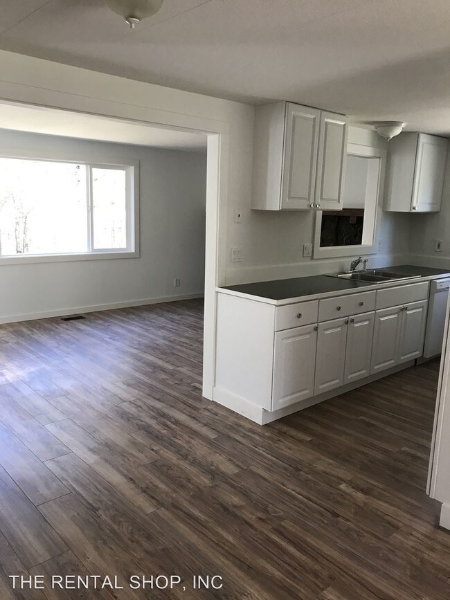 Building Photo - 5 br, 2 bath House - 60847 Granite Dr
