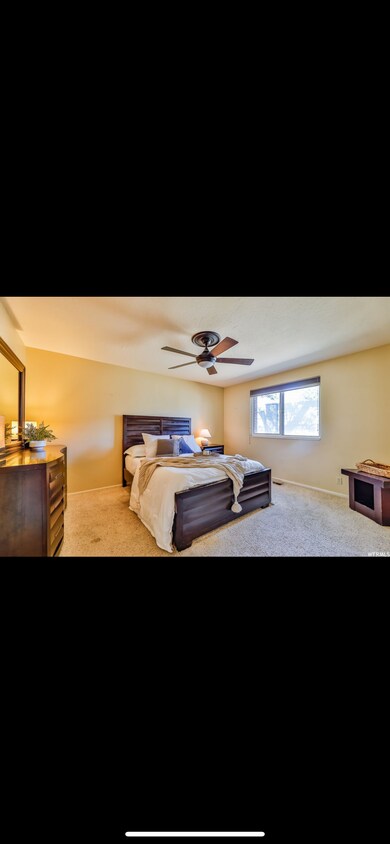 Primary Photo - 1191 E Cottonwood Hills Dr