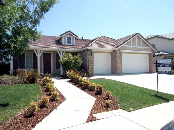 Building Photo - 157 Coral Bell Way