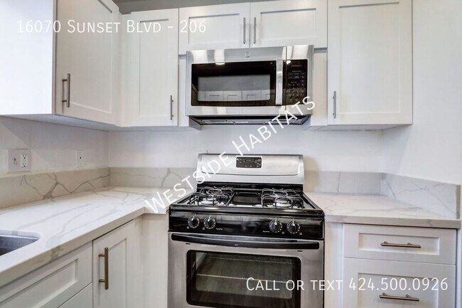 Foto del edificio - 16070 Sunset Blvd