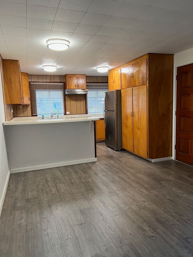 Foto del edificio - 863A Atherton Ave