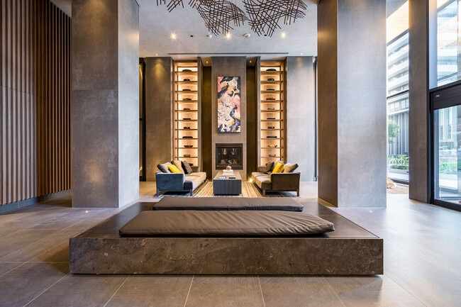 Photo du bâtiment - 55-2755 Charles St E