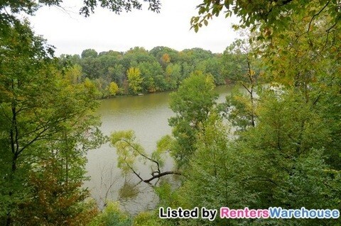 Foto del edificio - 1649 Norwood Dr