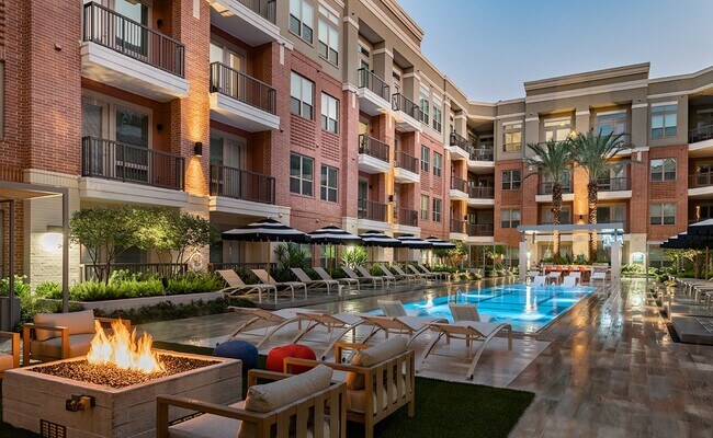 Foto del edificio - 160 Birdsall St