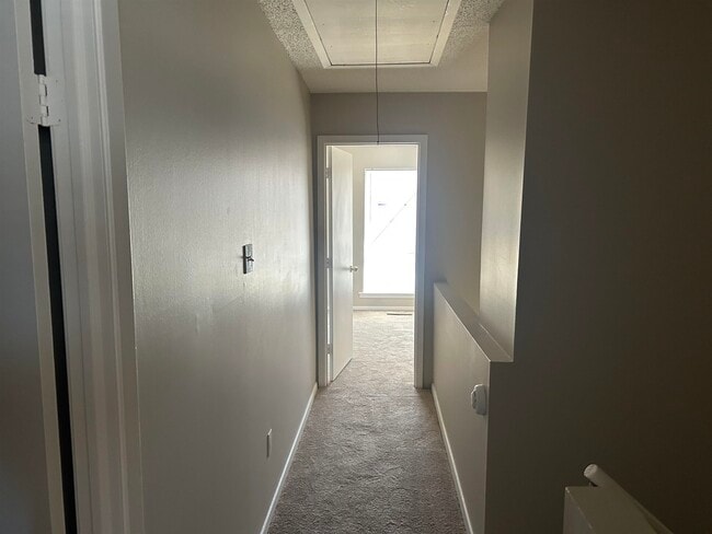 Building Photo - 5666 Encino Cove