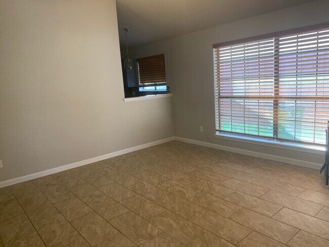 Building Photo - 13211 Greenstone