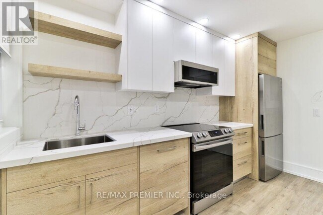 Photo du bâtiment - 88 Lindsey Ave