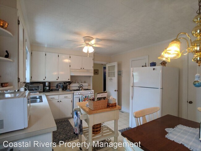 Foto del edificio - 2 br, 2 bath House - 487 Tooley St