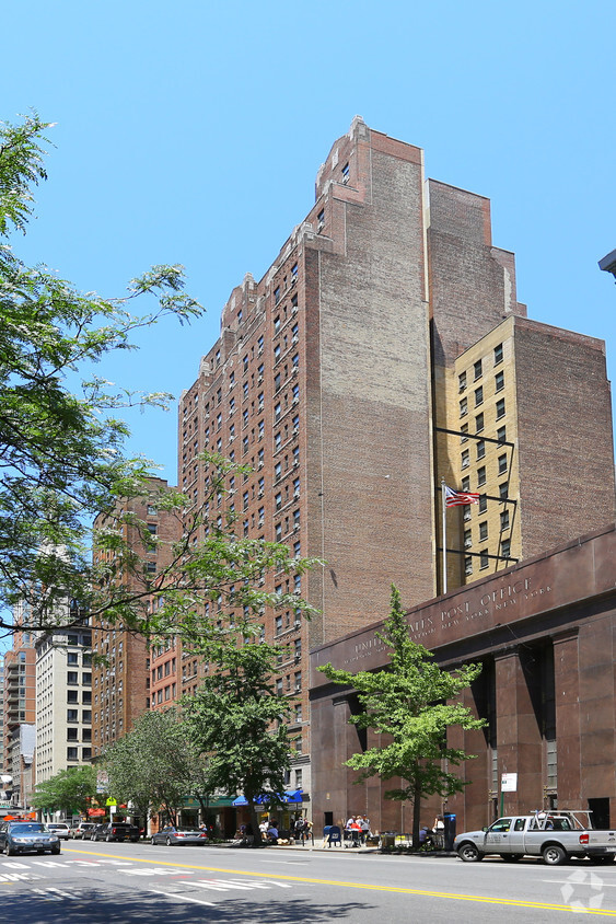 Primary Photo - Hotel Kenmore Hall