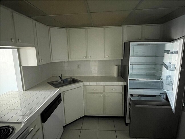 Foto del edificio - 2760 Coconut Bay Ln