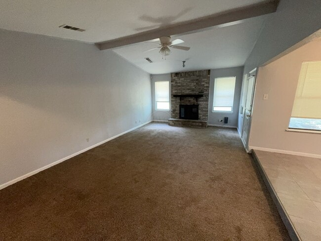 Building Photo - 1704 Big Bend Dr