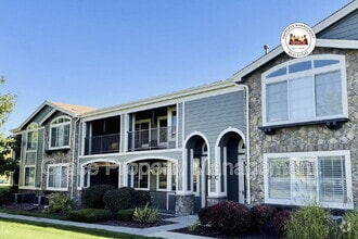 Building Photo - 14133 Sun Blaze Loop