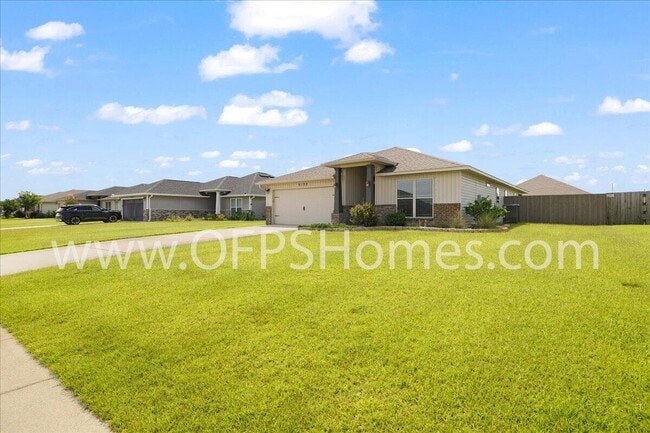 Building Photo - 6123 Redberry Dr