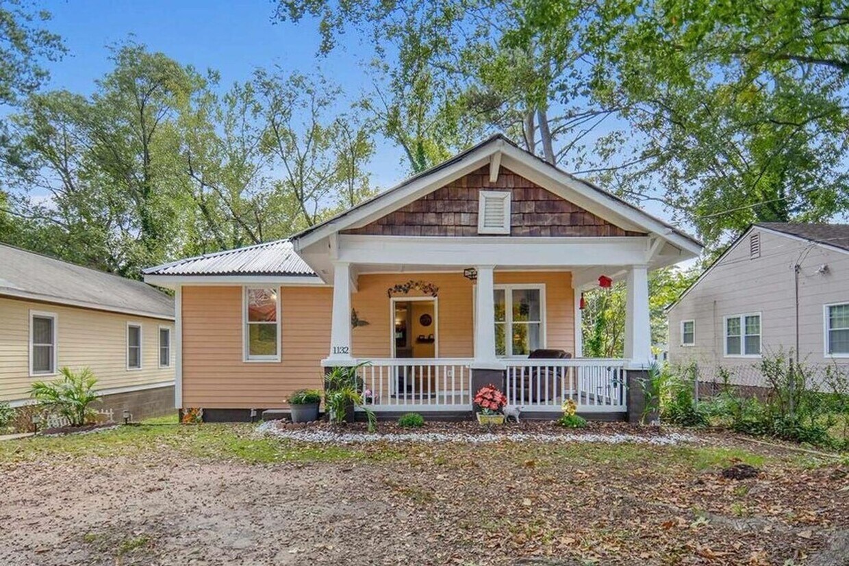 Charming 3-Bedroom Bungalow in Atlanta – S... - Charming 3-Bedroom Bungalow in Atlanta – S...