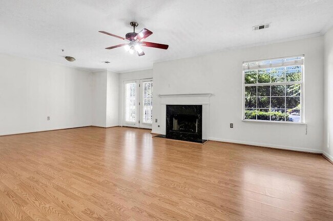 Foto del edificio - 1452 Keys Crossing Dr NE