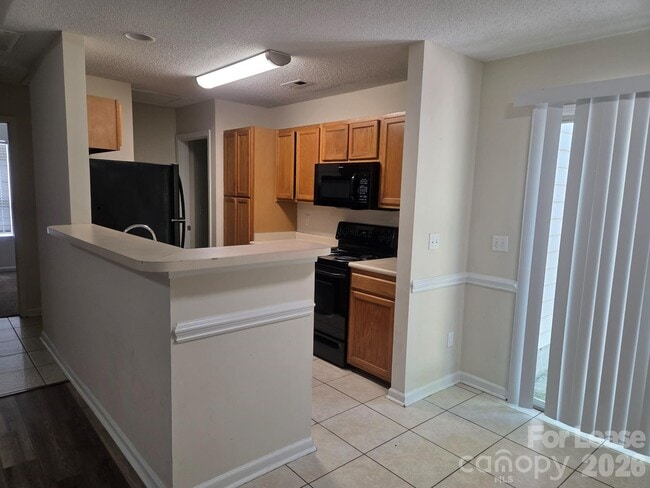 Building Photo - 437 Cedarcroft Dr