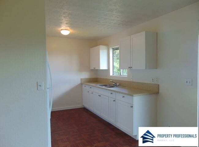 Building Photo - 3 bedroom in HPP