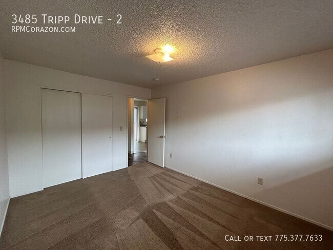 Foto del edificio - 3485 Tripp Dr