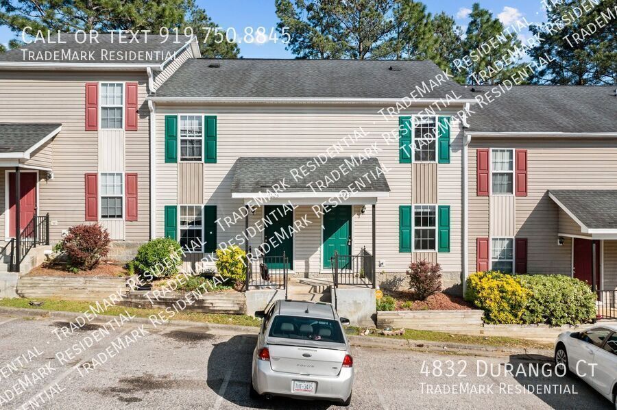 Primary Photo - Townhome living close to downtown Fayettev...