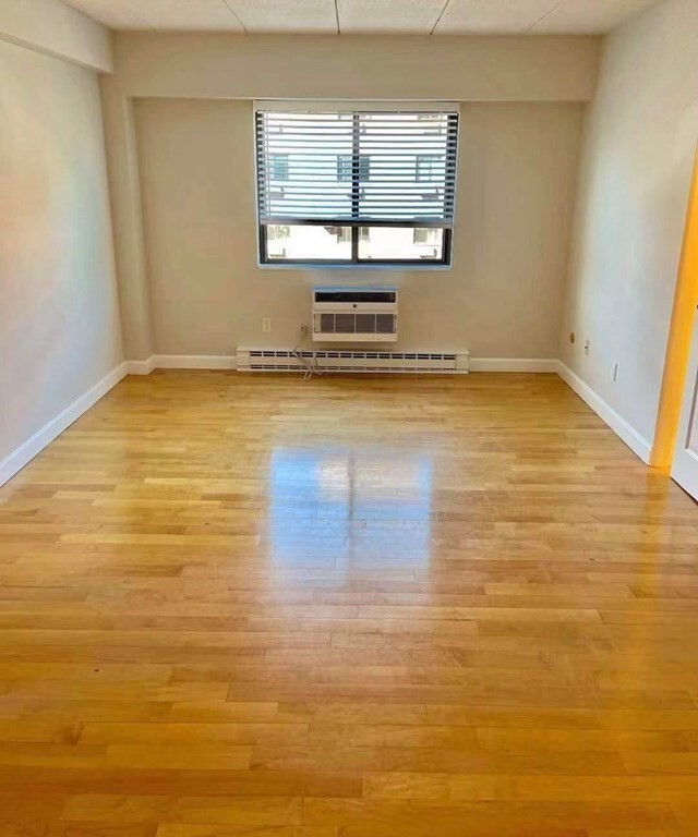 Foto del edificio - 125 Pleasant St