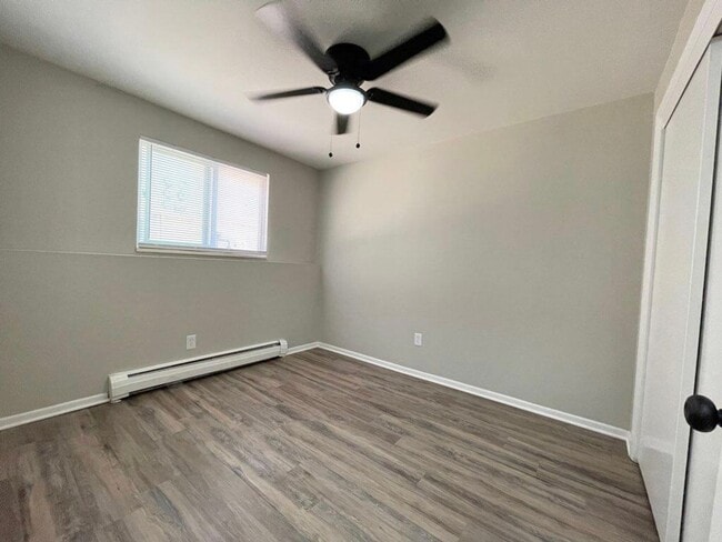 Foto del edificio - 4226 Forrest Hill Rd