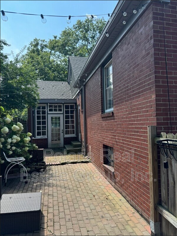 Foto del edificio - 3348 Fall Creek Dr