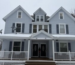 Building Photo - 99 Ridge St