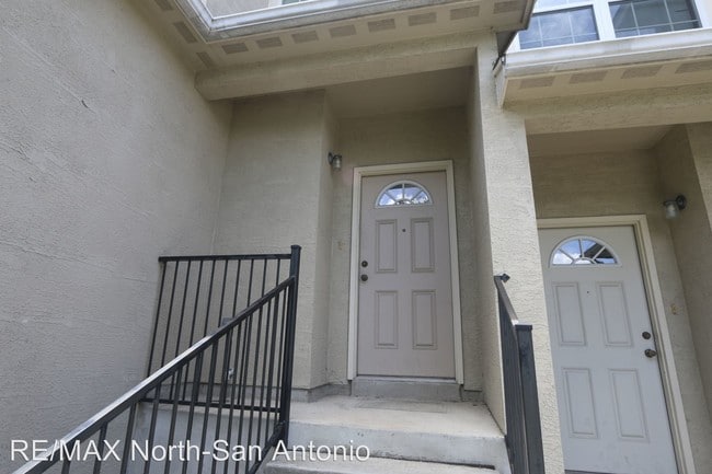 Building Photo - 3 br, 2 bath House - 5014 Summit Wood #3