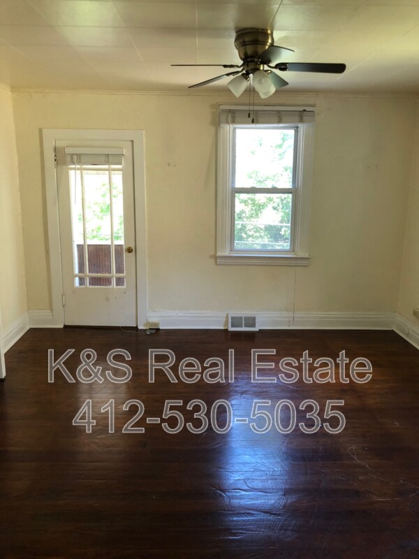 Foto del edificio - 5833 Madison Ave