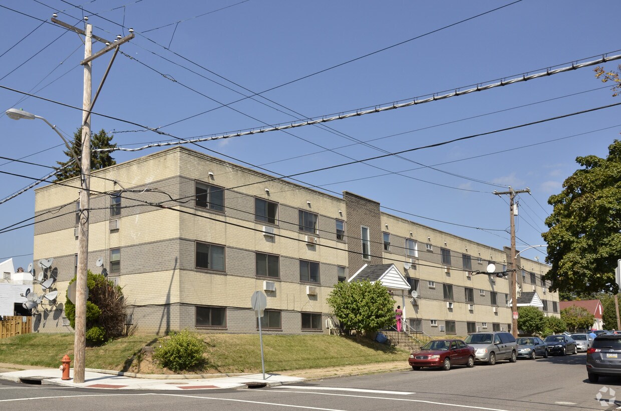 6800 6814 Bingham St Apartments Philadelphia, PA