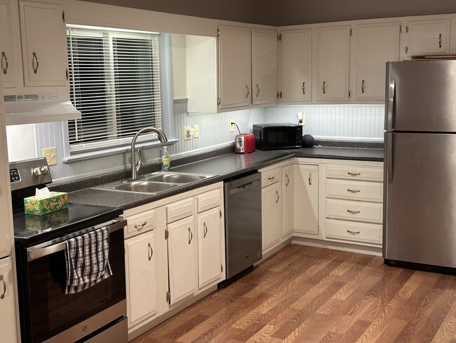 Kitchen with all new appliances and garbage disposal - 511 Bitsy Ln