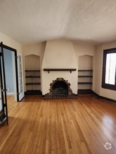 Building Photo - 210 Poplar Ave
