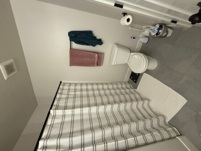 Foto del edificio - 1469 N 3830 W