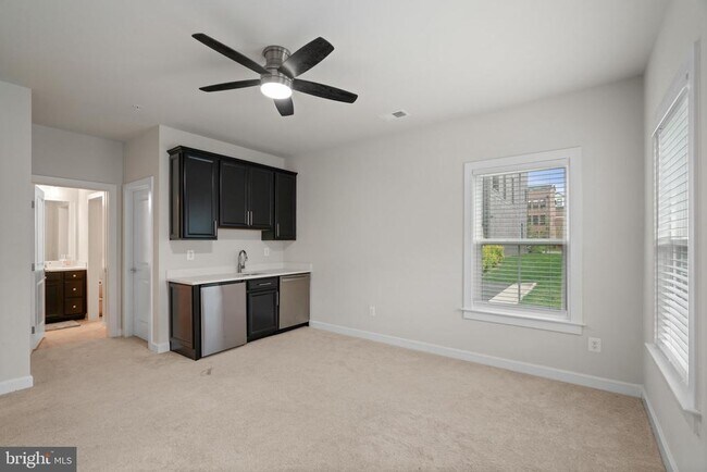Foto del edificio - 43467 Grandmoore St