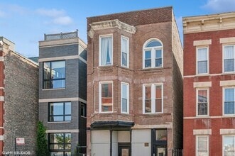 Building Photo - 1451 W Augusta Blvd