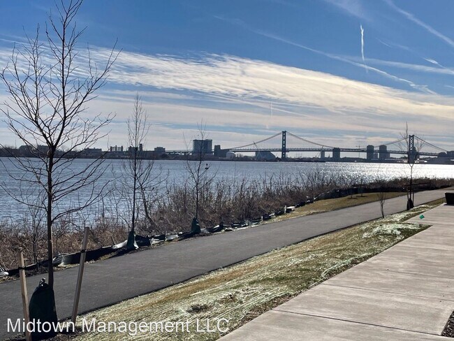 Foto del edificio - 3 br, 3.5 bath House - 3104 Evergreen Walk