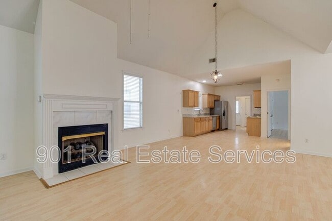 Building Photo - 1227 Harbor River Dr
