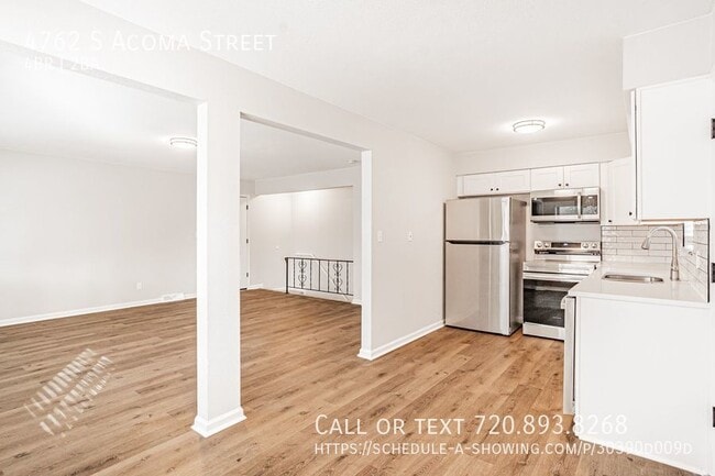 Building Photo - Modern Elegance Meets Comfort: Newly Remod...