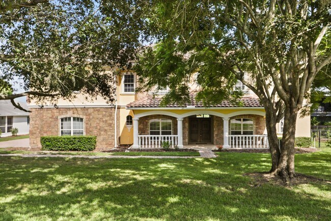 Foto del edificio - 5554 Palm Lake Cir
