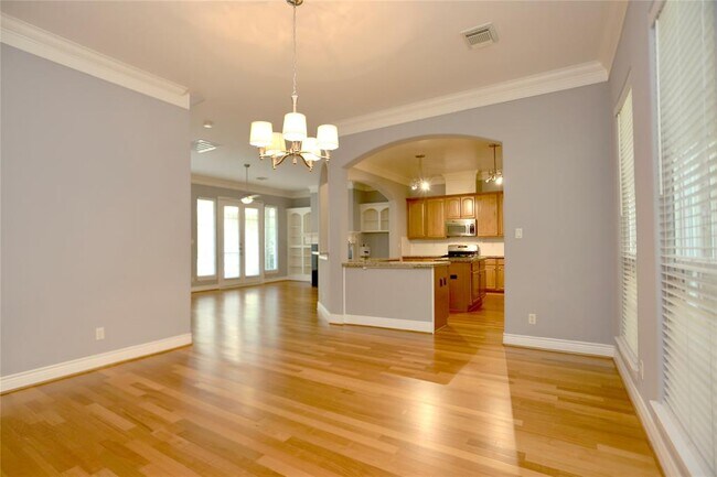 Building Photo - 1314 Birdsall St