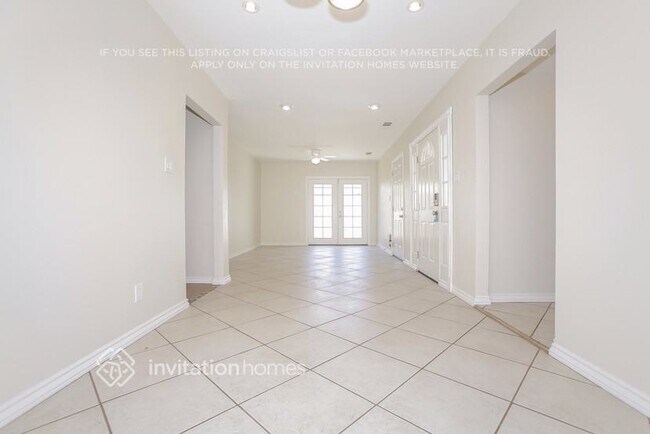 Foto del edificio - 17552 Cantara St