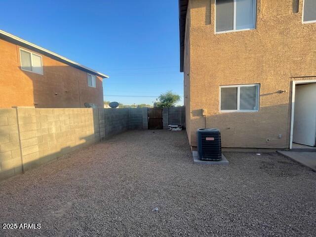 Building Photo - 2538 W Ocotillo Rd