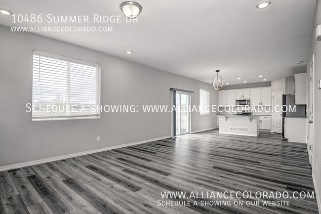 Building Photo - 10486 Summer Rdg Dr