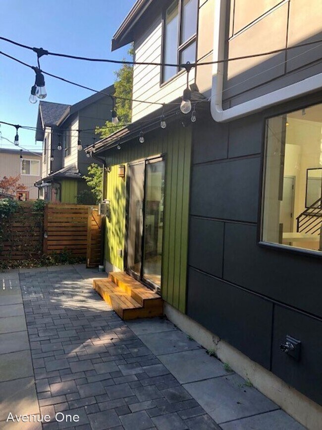 Foto del edificio - 2 br, 2 bath House - 1542 NW 61st St