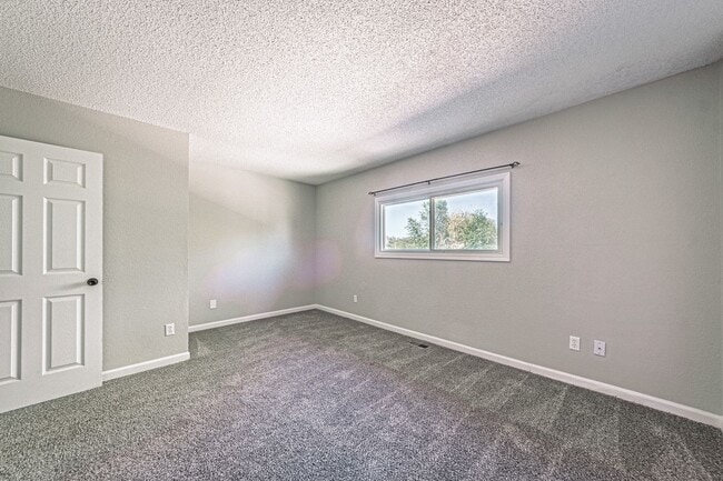 Foto del edificio - 221 N Race St