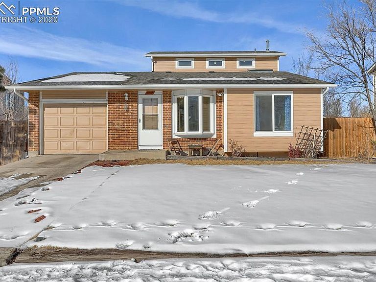 Foto principal - 4970 Nolte Dr N