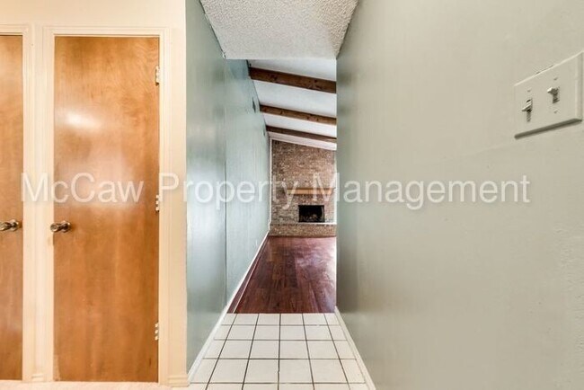 Building Photo - Cozy 3 bedroom, 2 bath home in Fort Worth