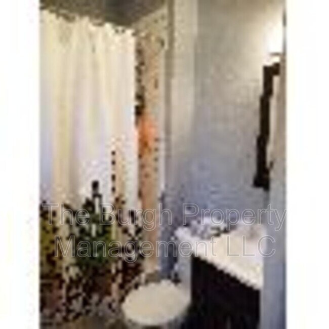 Foto del edificio - 2232 Larkins Way